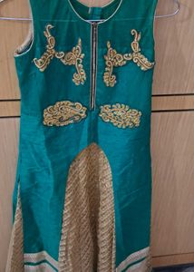 Elegant Green & Gold Dress