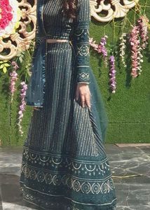 Elegant Green Lehenga Choli With Dupatta And Belt