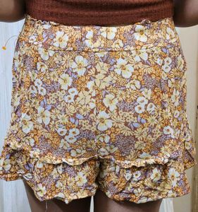 Floral Ruffle Shorts