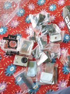 Brand New Go Pro Ultra Hd 4k Video Quality 16mp Camera With All Accessories 30mtr Deep In Water (Waterproof) Action Camera With 2 Inch Screen