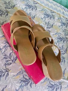 comfortable wedges in beige colour