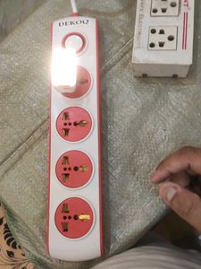 Extention Board 4 Sockets 1 Switch 6Amp