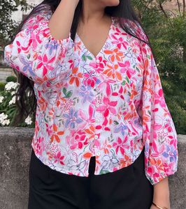Brand New Dressberry Top Floral Print To