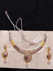 NewElegant Necklace &amp; Earring Set