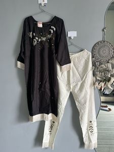 Embroidered Kurta Set