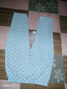 Print Fabric-Blue and White Pent