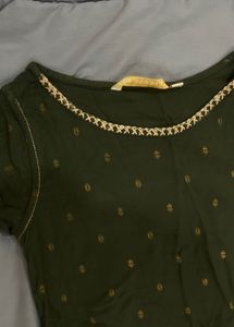 Avaasa Olive Green Kurthi