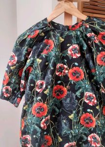 H&amp;M floral top