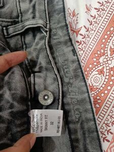 Stylish Charcoal faded jeans