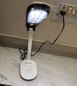 🆕Tuscan Rechargeable Reading Lamp 22 LED