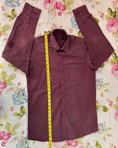 Men&#39;s Cotton Rich Formal Shirt (M)
