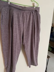 3/4th Relaxed Yoga Pant