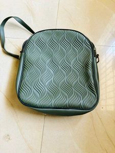 🥳🎉Stylish Bag For Girls...