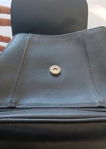 Sling Bag Cum Backpack Imported In Good Condition