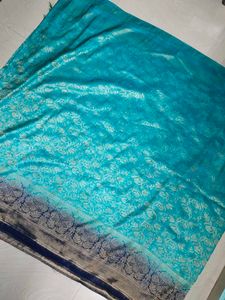 Soft Pattu Saree With Blouse