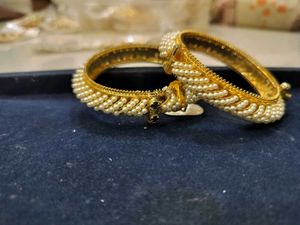 BANGLES FOR WOMEN