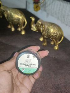Pilgrim Squalane Glow Sleeping Mask