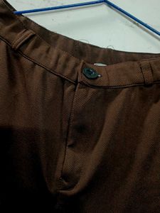 pretty fashionable women Brown trousers