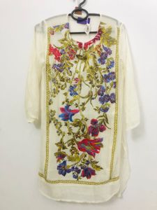 SANA SAFINAZ brand Pakistani Kurti