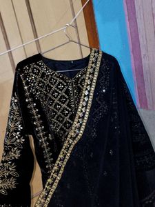 Embroidered Work Wedding Kurta Sets 🤗💗