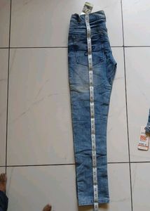 JEAN Brand New