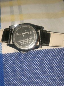 Elegant Men&#39;s Wrist Watch