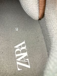 ZARA ORIGINAL SNEAKERS 42 Size