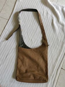 YOUNG SPIRIT SHOULDER BAG