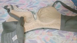 Lace Bra - Size 36 B/C