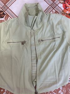 Green Cropped Zipper Shirt