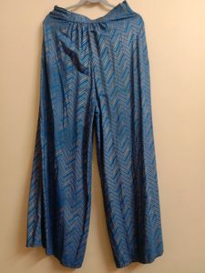Zig-zag Design Blue Plazzo