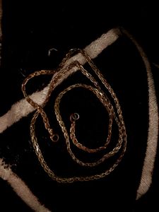 4 Flawless Chains