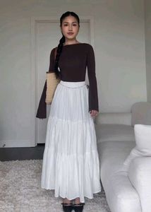 White Skirt 🫴🤍