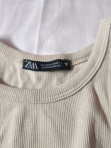 Combo Zara Top And shorts