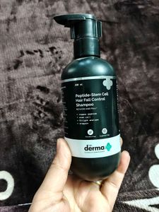 The Derma Co. Hair Fall Control Shampoo