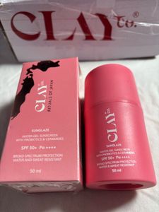 Clayco Sunglaze Sunscreen SPF 50 PA++++