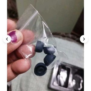 Hoppus Earbuds.. 🦋💌