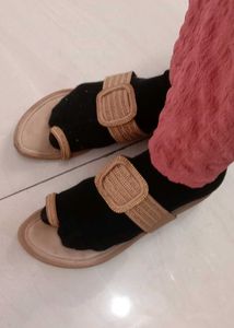 Shimmer Slipper 🎀