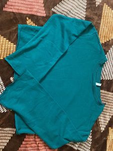 H&M Green Cropped Top
