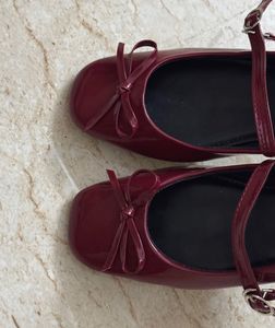 Mary Jane Cherry Red Shoe