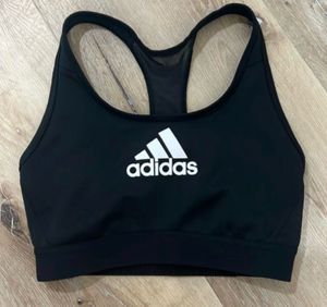 Adidas Sports Bra Fits 30,32
