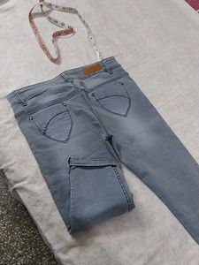 Capri For Girls