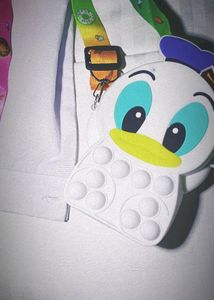 ⊹ ࣪Donald Duck Pop-it Bagּ ֶָ֢.