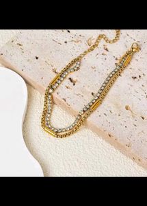 Elegant Gold Bracelet