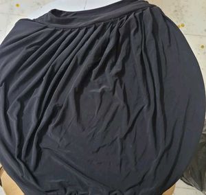 Flowery Black Top (Size L)