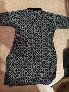 Patterned Knit Tunic Top
