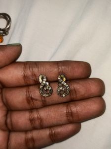 4 Earrings
