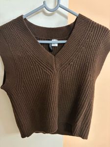 H&amp;M Brown Knitted Vest (worn once)