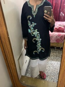 Get Beautiful Chikenkari 2 Kurtas