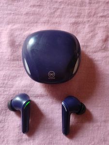 Wings Phantom 250  Earbuds